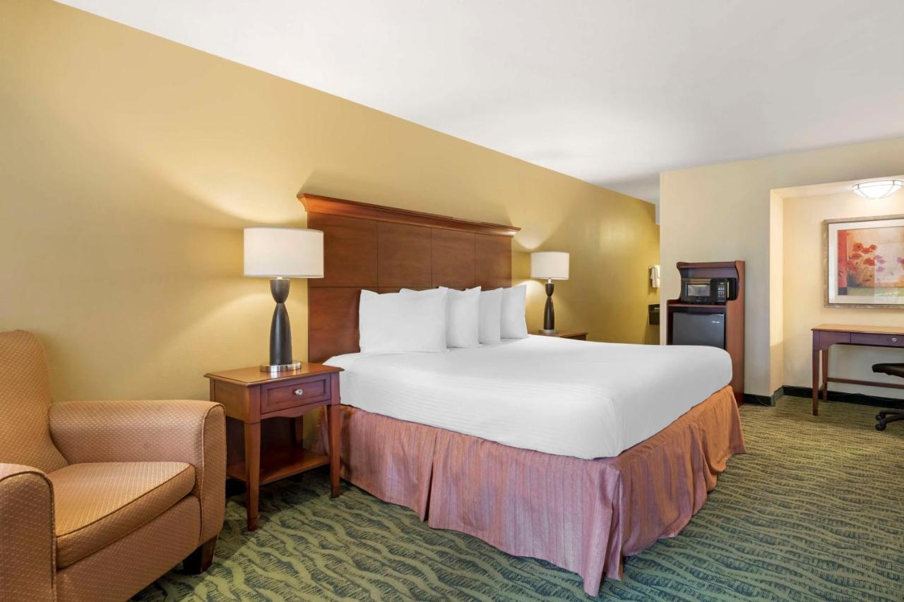 Best Western Mcallen Medical Center Eksteriør billede