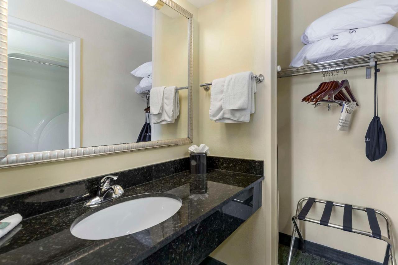 Best Western Mcallen Medical Center Eksteriør billede